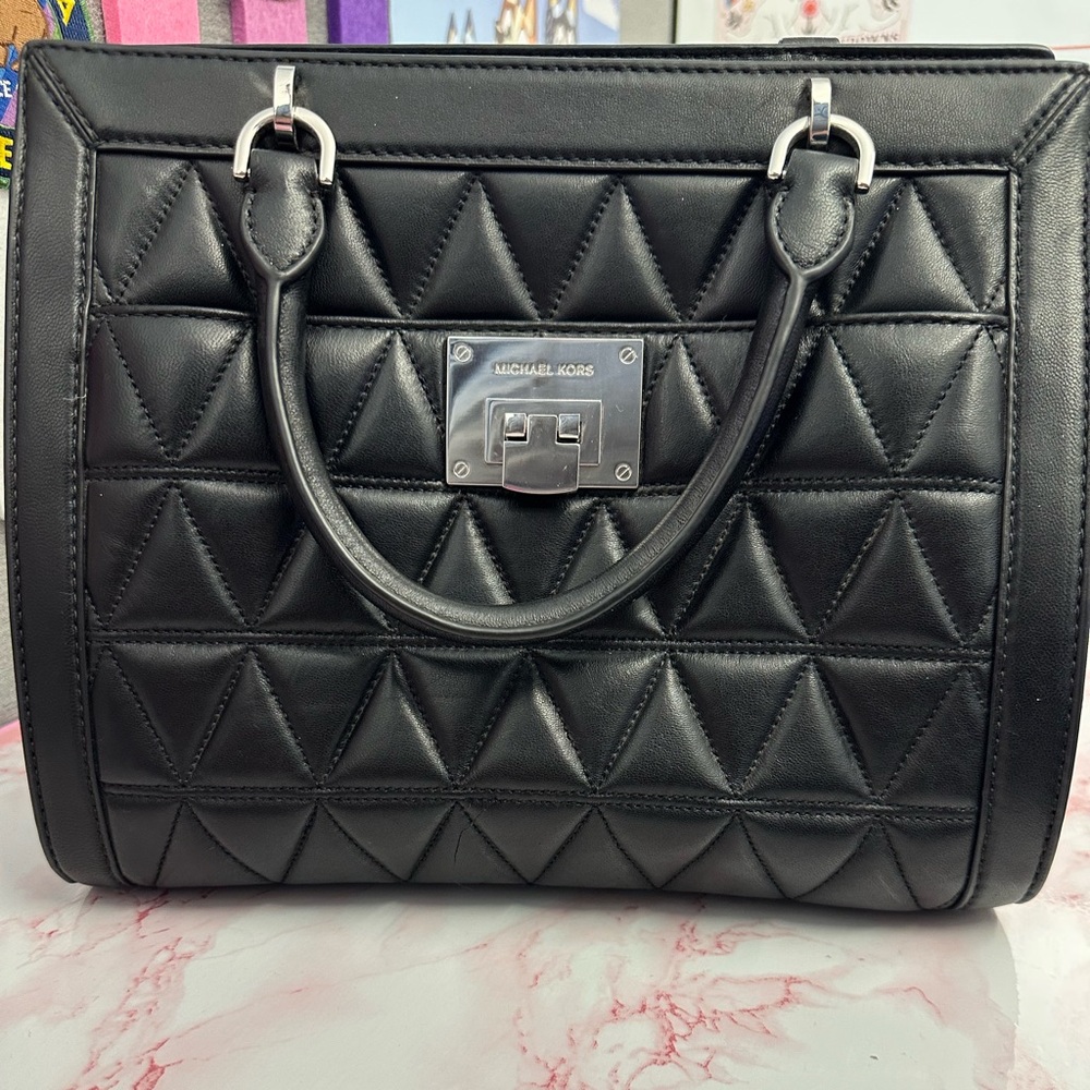 Michael Kors Vivianne Leather Crossbody Purse